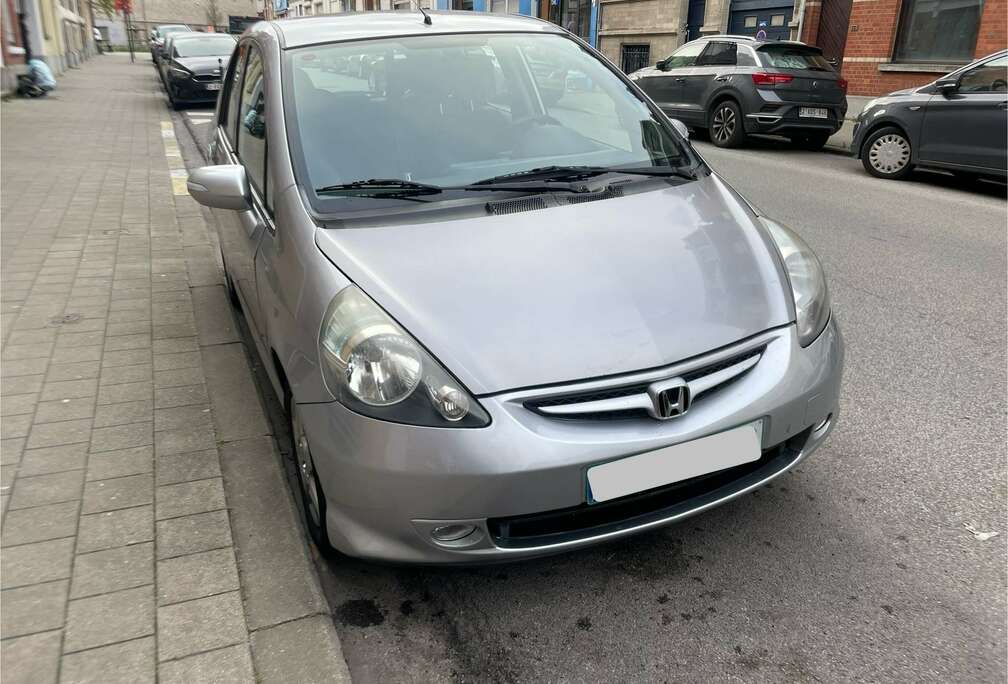 Honda 1.4i Style C.T ok Car Pass