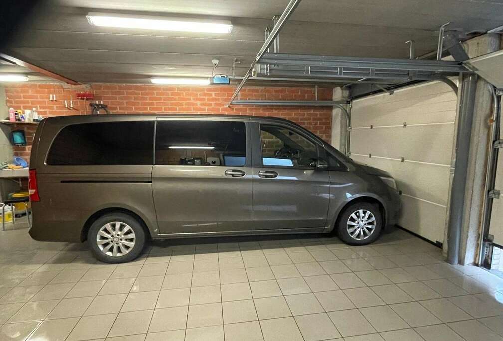 Mercedes-Benz V 220 d lang 7G-TRONICSCORE