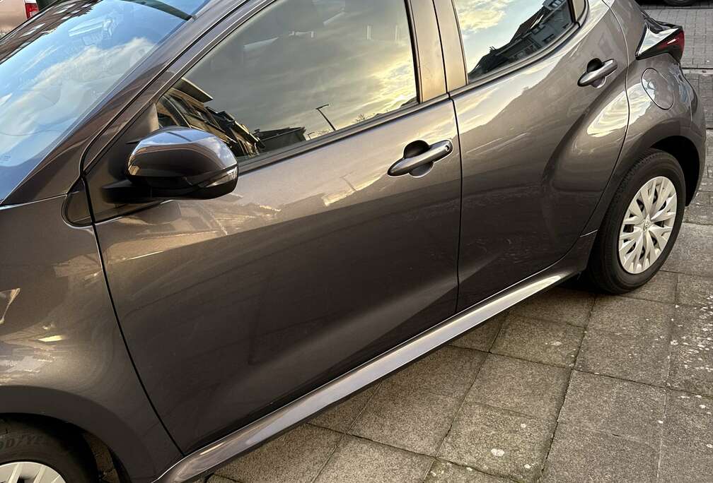 Toyota Yaris 1.5i Dual VVT-iE Dynamic