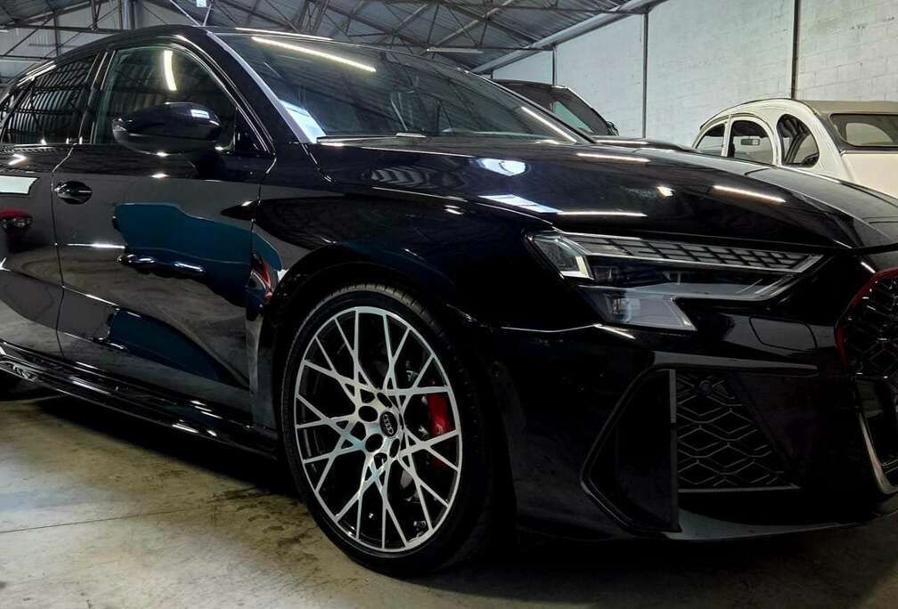 Audi RS3 Sportback 2.5 TFSI 400 S tronic 7 Quattro