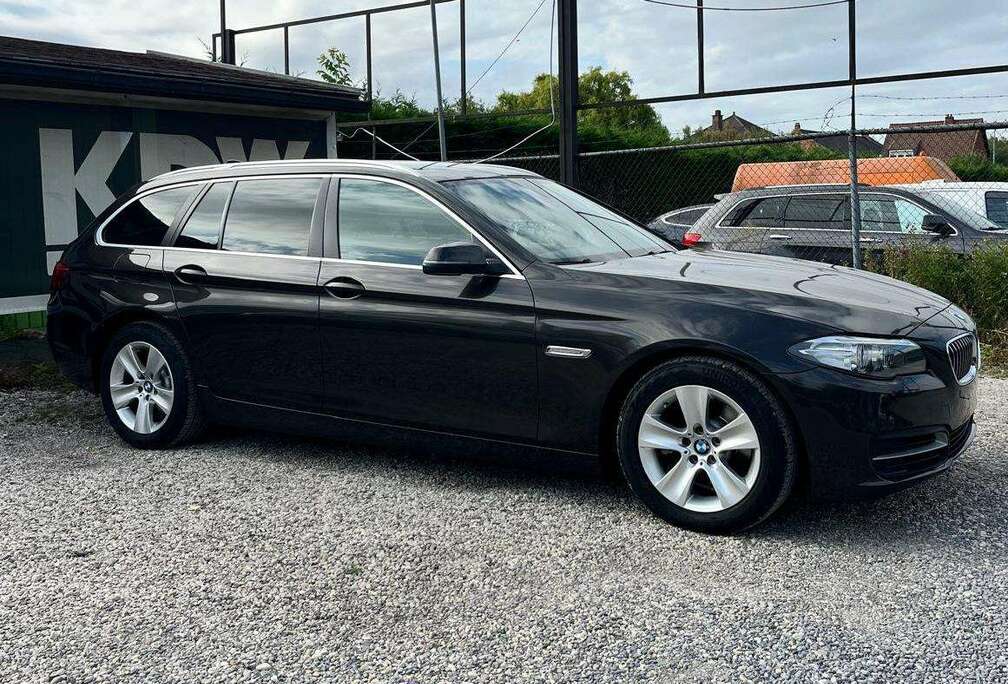 BMW 518d Touring Aut. Luxury Line