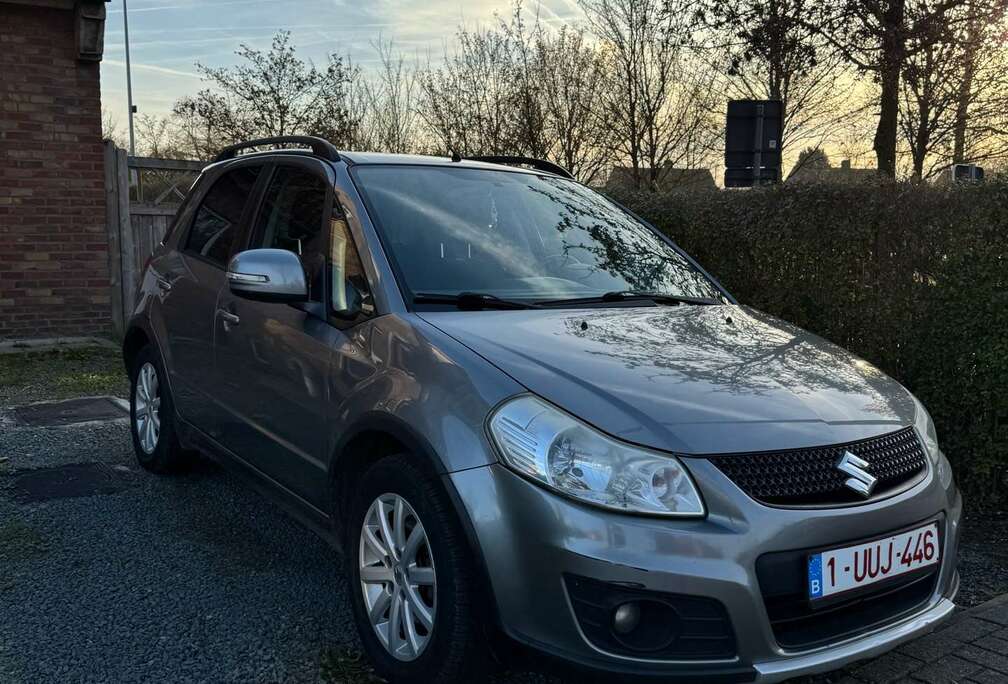 Suzuki Suzuki SX4 - Benzine - 2013 - 1.6