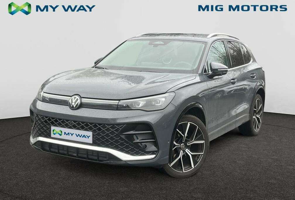 Volkswagen Full R-Line 1.5 TSI (150 pk) AUTOMAAT /// inklapbare Trekhaak /// 360 Camera /// Elektrische Kofferklep /// Massagezetel