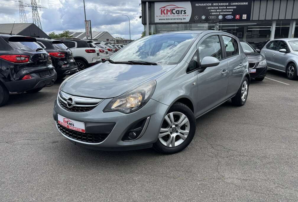 Opel ESSENCE // FAIBLE KM 75.000 KILOMETRES // GARANTIE 12 MOIS / CONTROLE TECHNIQUE OK // CAR-PASS OK // CLIMATISATION