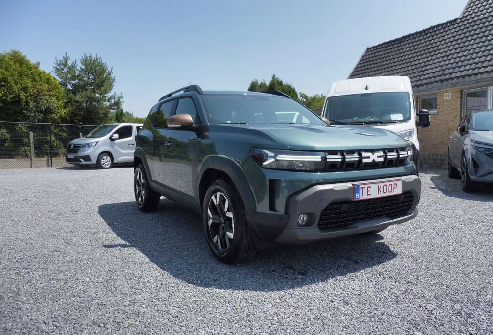 Dacia Duster 1.2 Mild hybrid Extreme +full option/10km
