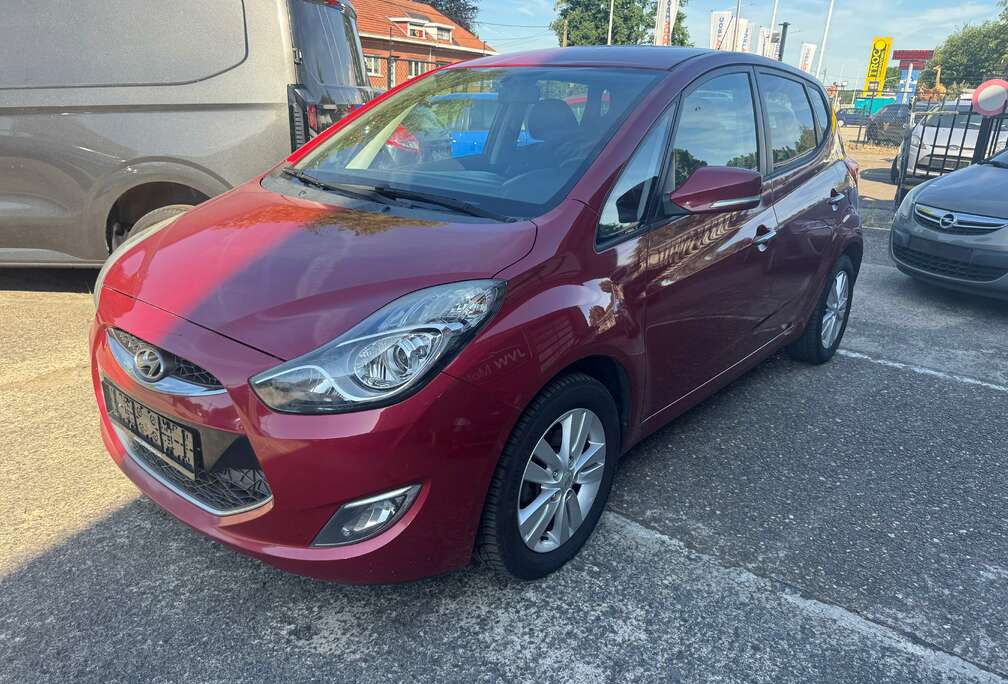 Hyundai 1.4i * Navi * Cruise * Airco * PDC Achter * Garantie