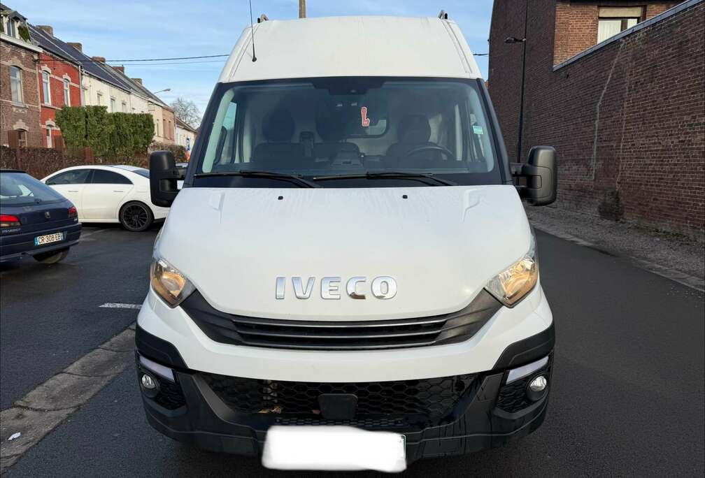 Iveco Iveco Daily 35S18 3.0 L Boîte Automatique