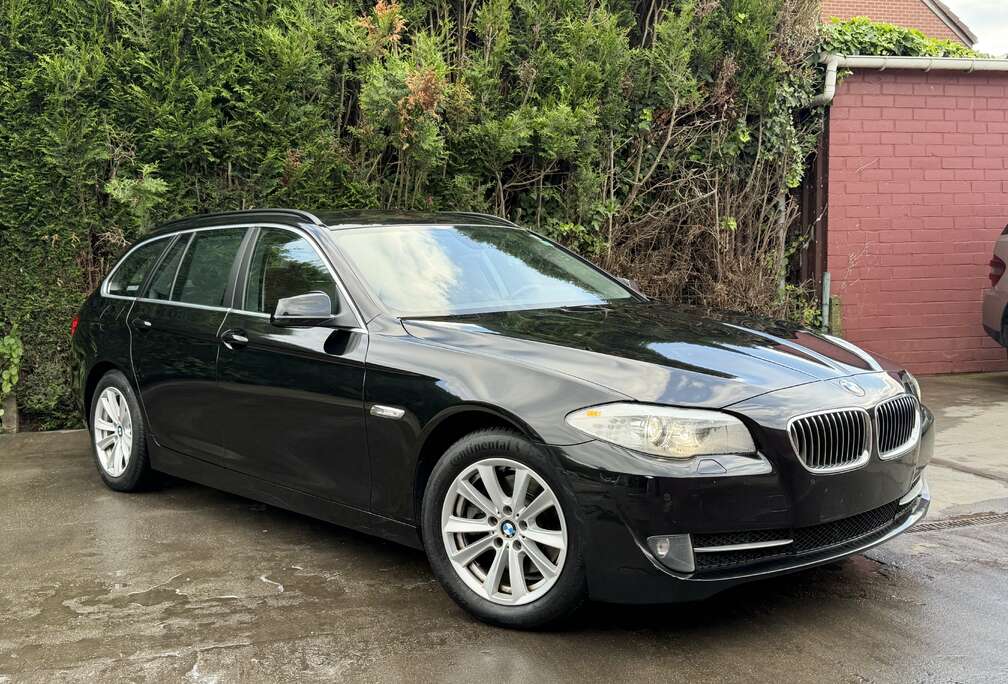 BMW Touring 520dA 2010 Automaat 180.000km 2.0 7500€