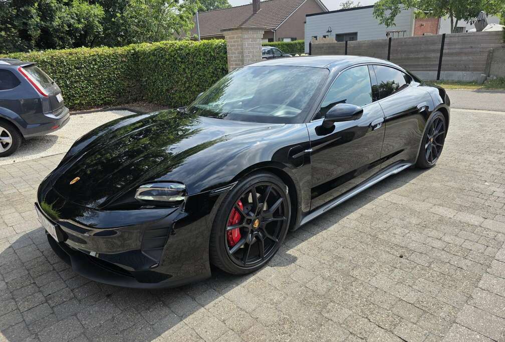 Porsche GTS