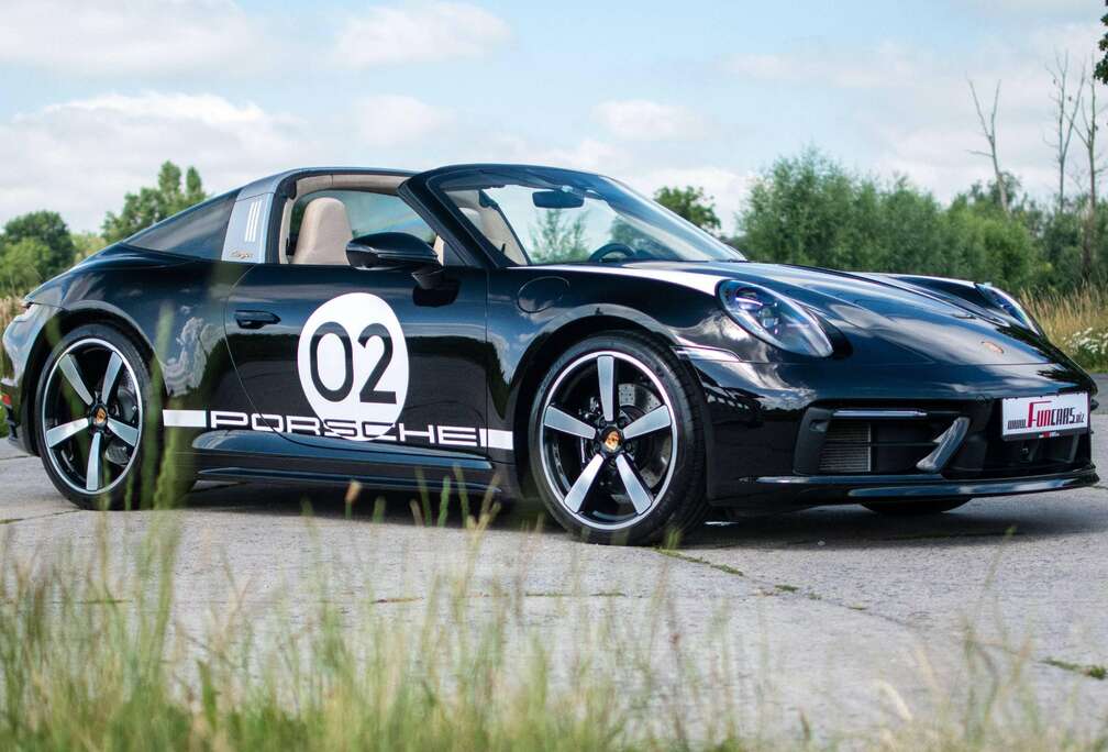 Porsche 992 Targa 4S Heritage Design edition | N° 002 | 10,5% BTW-TVA-VAT