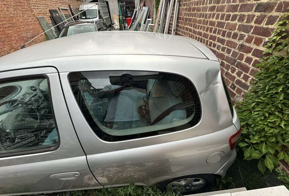 Toyota 1.0i VVT-i 16v Linea Sol