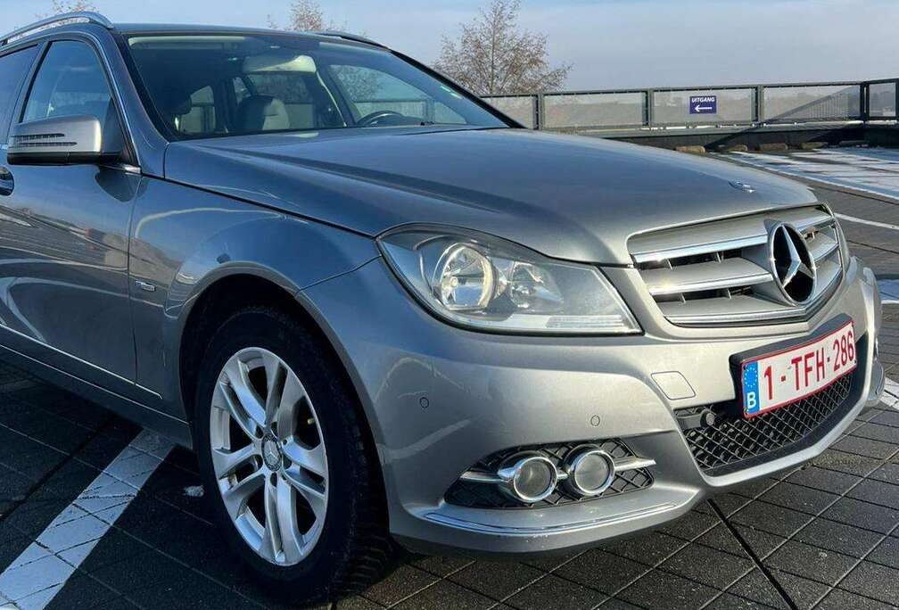 Mercedes-Benz C 180 T CDI DPF (BlueEFFICIENCY) Avantgarde
