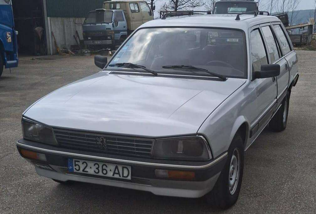 Peugeot 505 familial