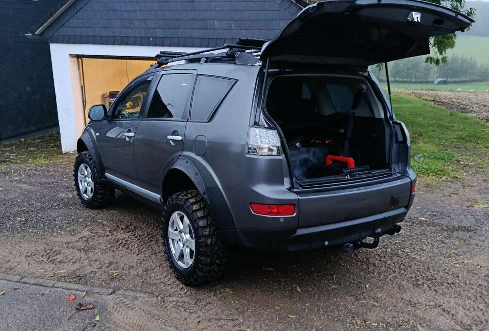 Mitsubishi 2.0 DI-D 4WD Invite