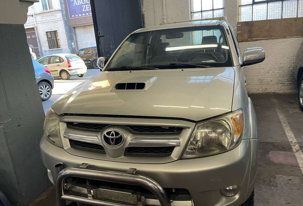 Toyota Hilux 2.5 Turbo D-4D 4WD