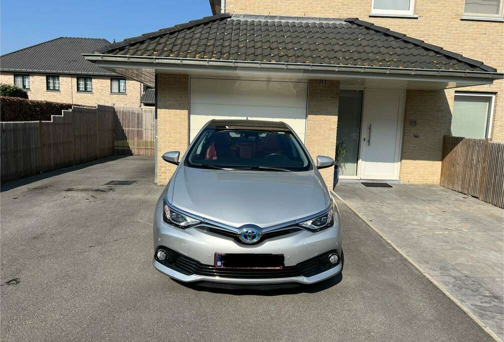 Toyota SW HEV 1.8i HSD Freestyle E-CVT FULL OPTIE