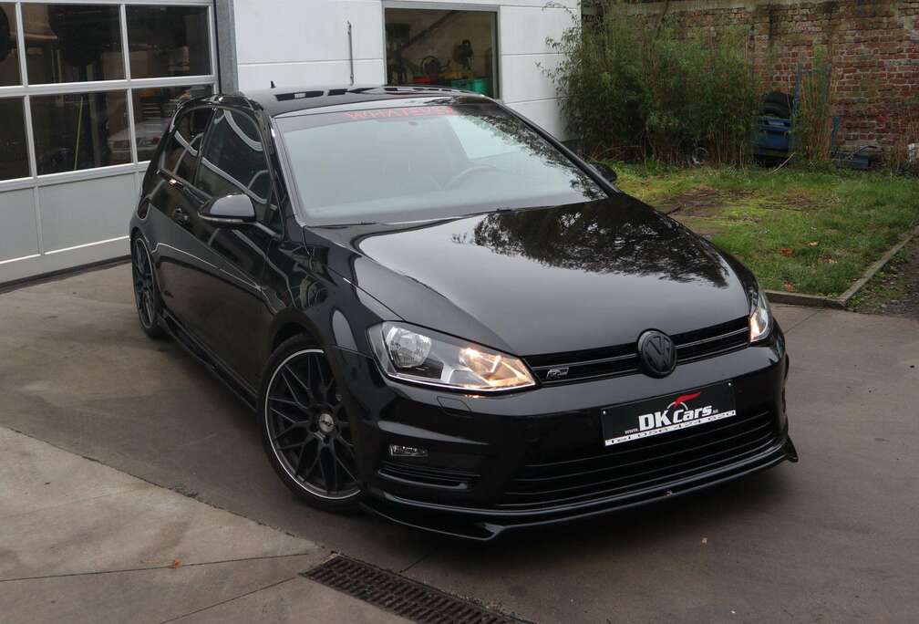 Volkswagen 1.2 TSI R-Line/Bluetooth/Carbon stuur/ST Vering