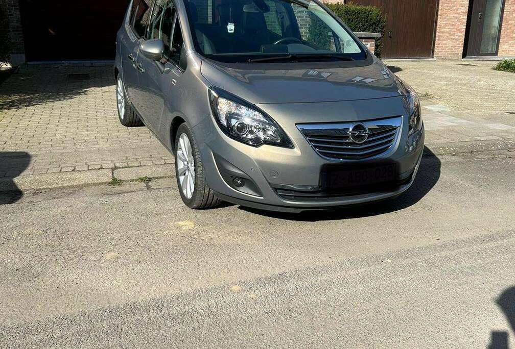 Opel 1.4 Turbo Cosmo