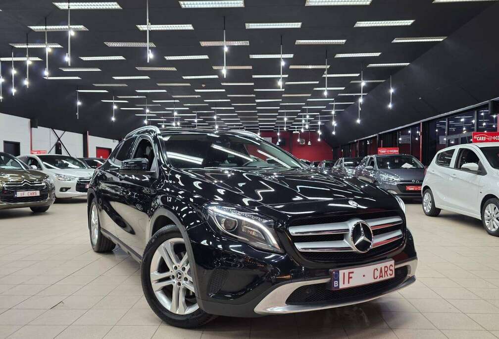 Mercedes-Benz GLA 220 d 4-Matic**NAVIGATIE**CAMERA**LEDER**NIEUWE STAAT**1.EIG**