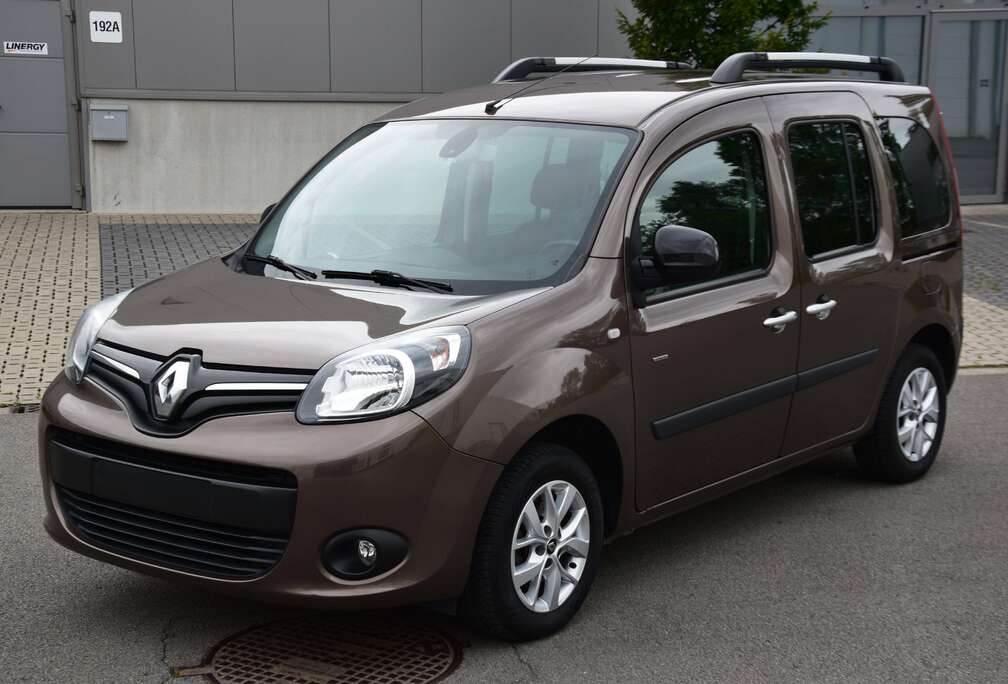 Renault 1.5 Blue dCi Limited
