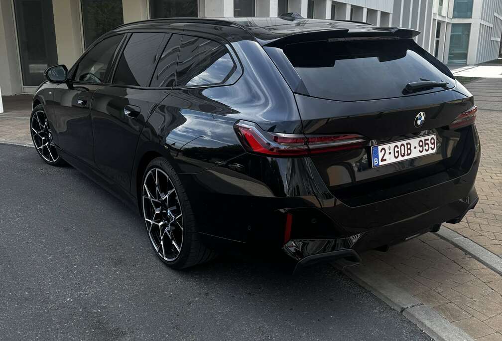 BMW Touring dA Pack m Sport Pro Harman Kardon