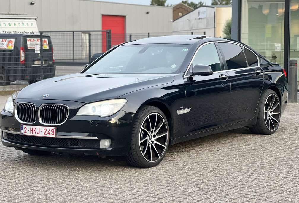 BMW BMW 740D export