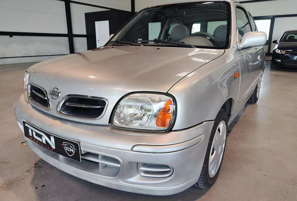 Nissan 1.0i 16v Comfort Prête à immatriculer