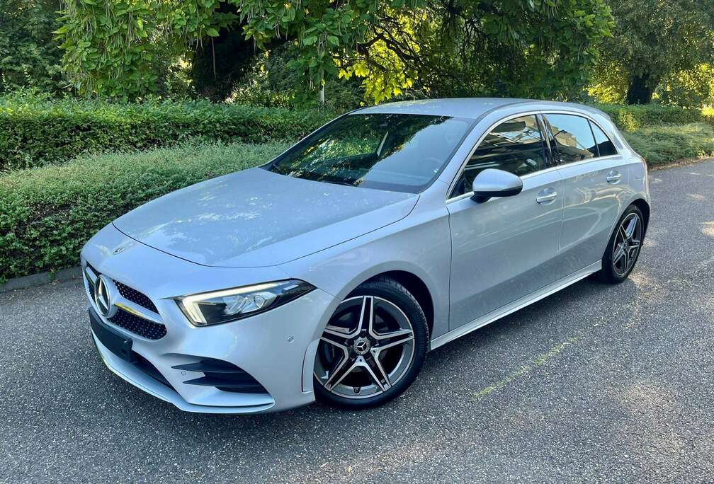 Mercedes-Benz A 180 AMG Line