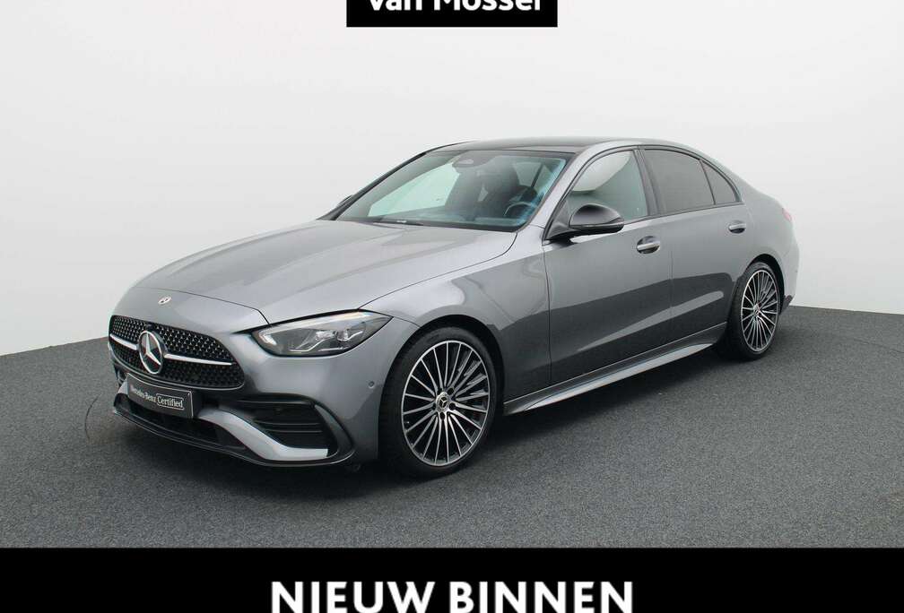 Mercedes-Benz AMG Line Berline + PANORAMISCH DAK + CARPLAY + LED