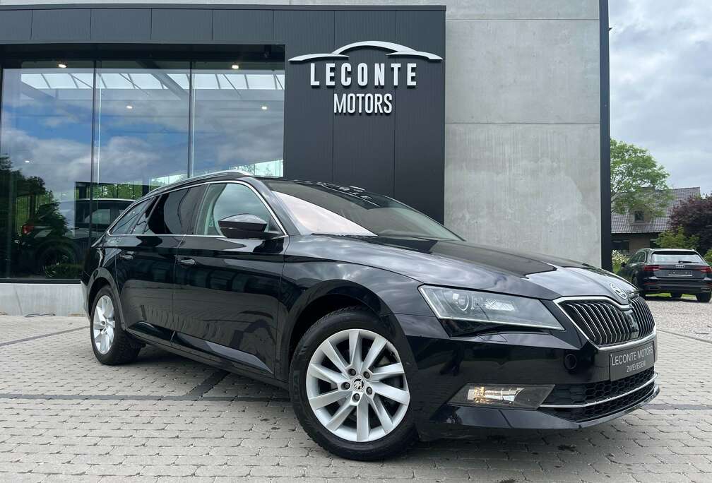 Skoda 1.5 TSI DSG LED/Leder/Sportzetels/Camera/Carplay..