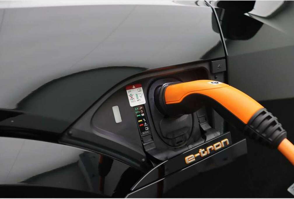 Audi Sportback S quattro