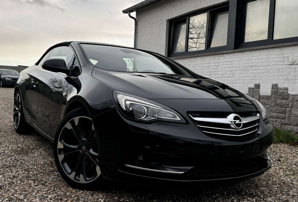 Opel 2.0 CDTi Cosmo*CUIR*CAMERA*NAVIGATION*SENSOR*LED