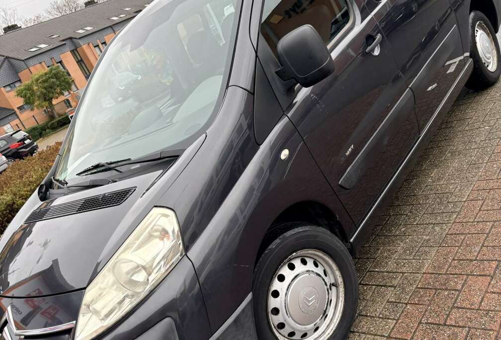 Citroen 2.0 HDi Confort 5/6pl.