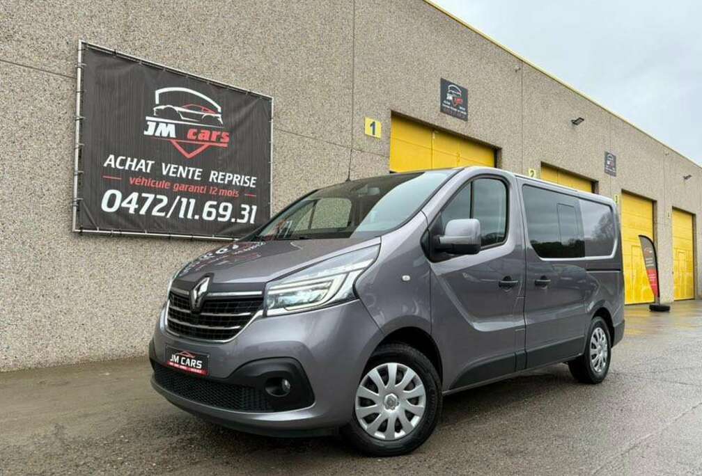 Renault 2.0 dCi DOUBLE CABINE 6 PLACES