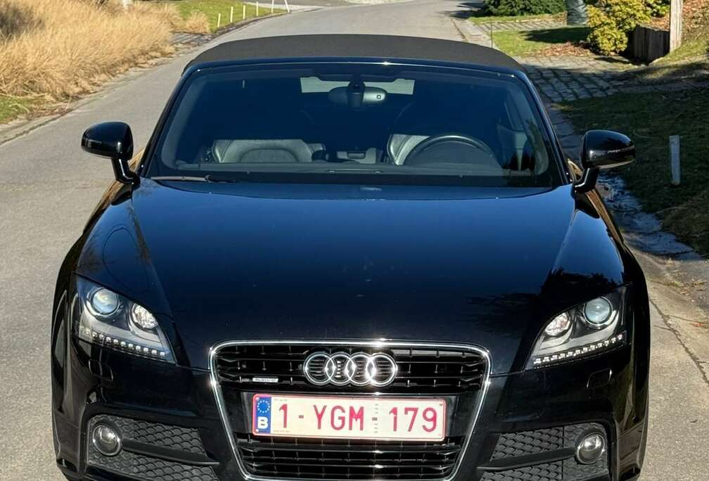 Audi TT Roadster 2.0 TDi Quattro S line DPF S tronic
