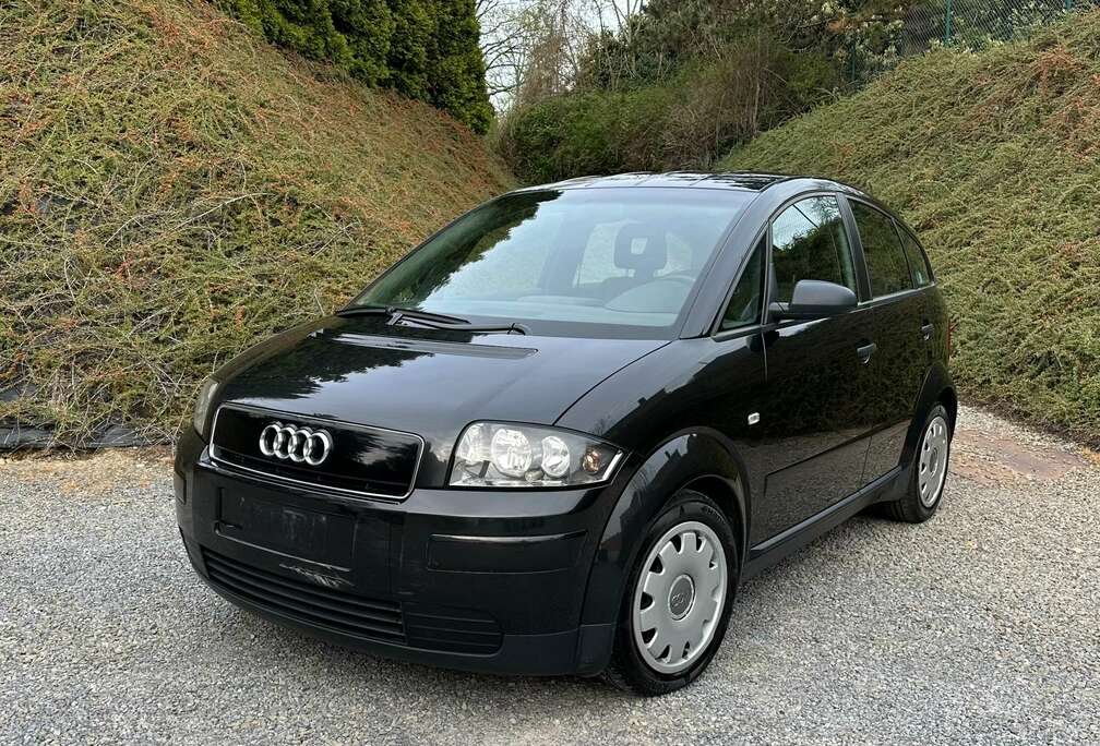 Audi 1.4 TDi /Carnet d\'entretien Audi /1er propriétaire /CT Vert