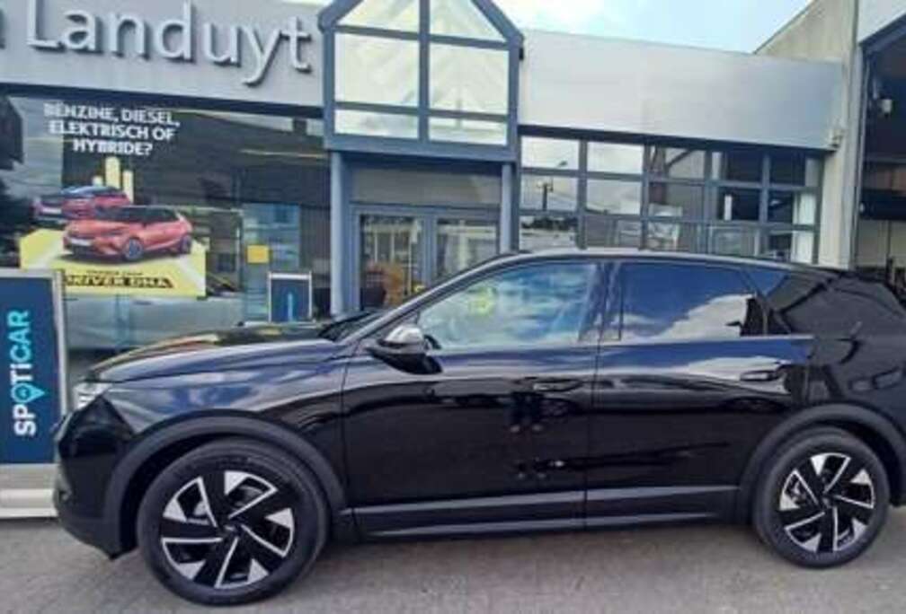 Opel Opel Grandland GS 1.2 Turbo Hybrid