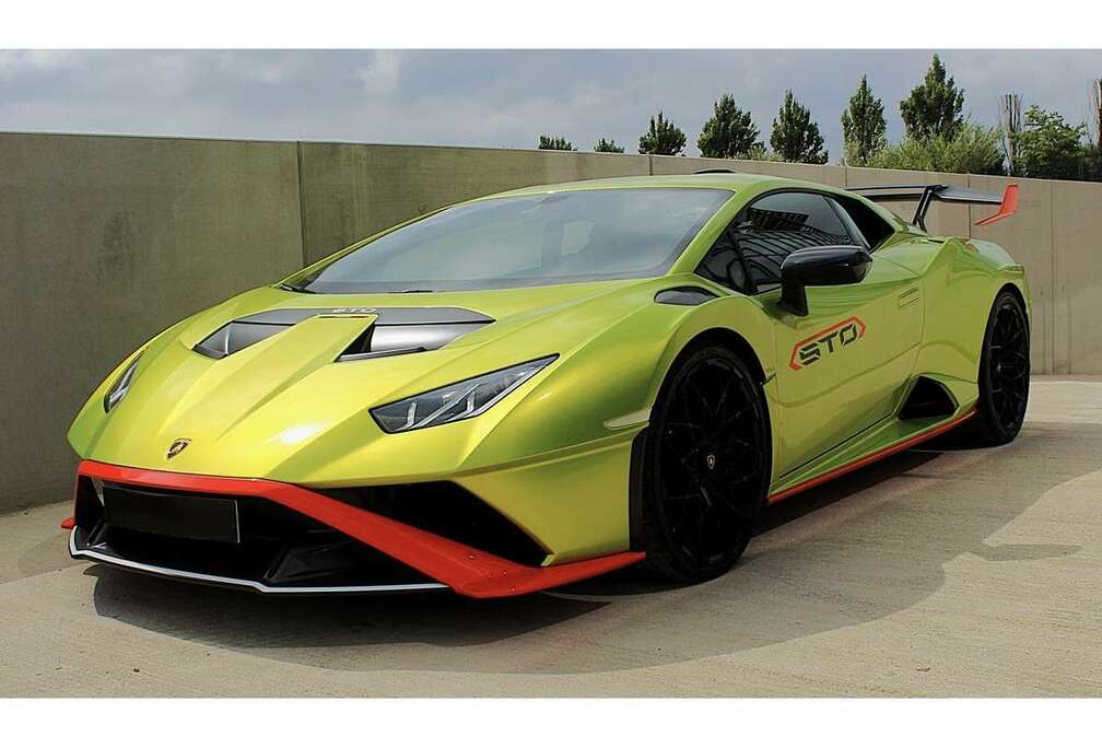 Lamborghini STO 5.2 V10 640 RWD LDF7