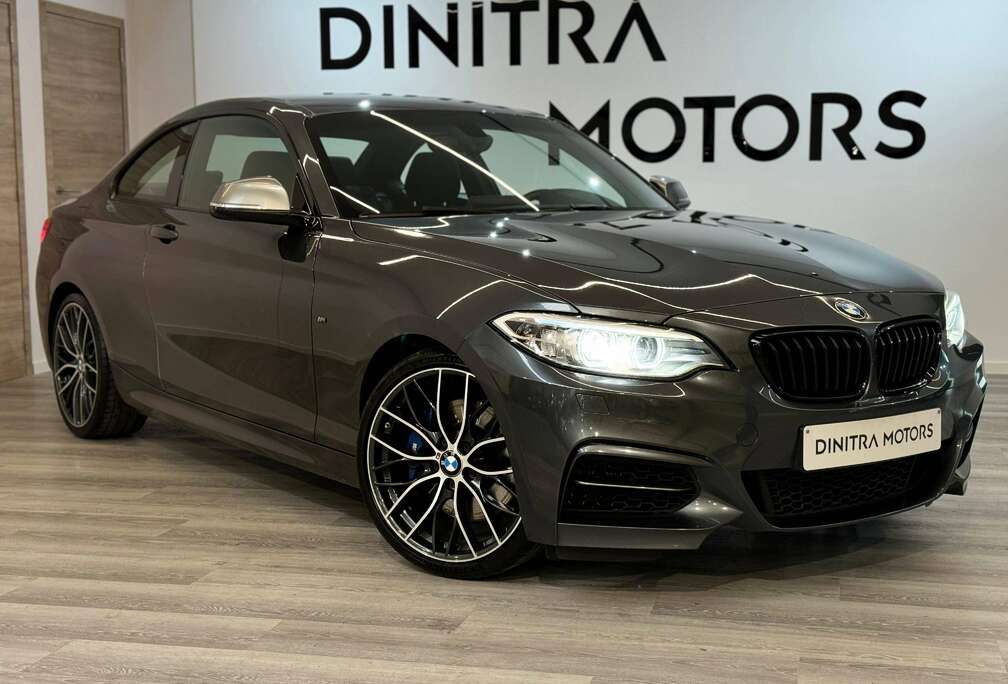 BMW M235i - Navi/Cruise/1ste Eig./Dealer onderhouden*TOPSTAAT