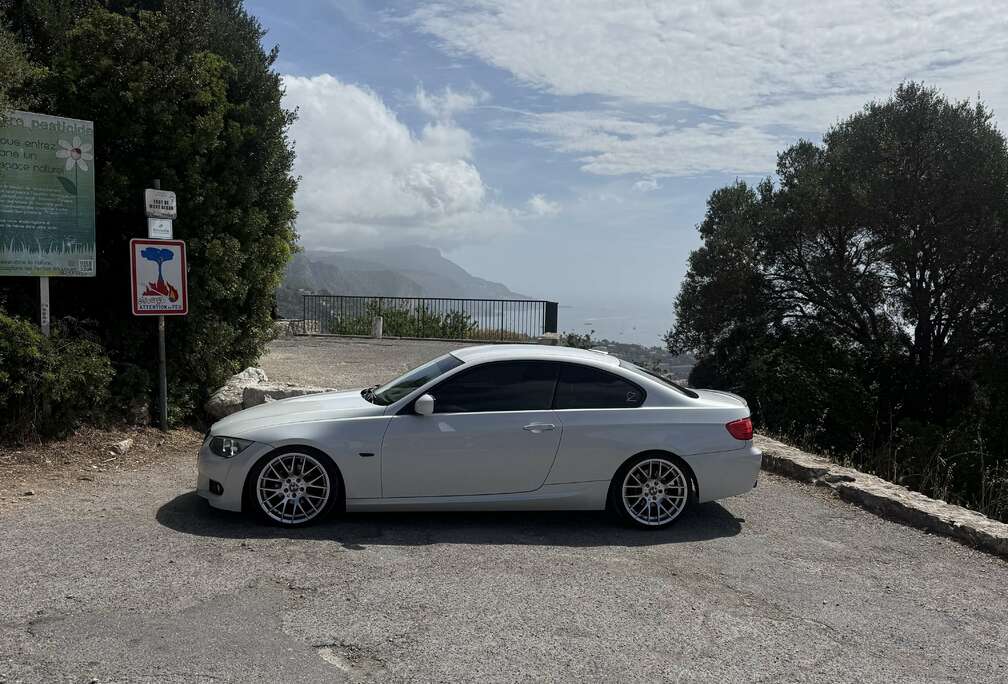 BMW Coupe 320d 163cv Sport Design