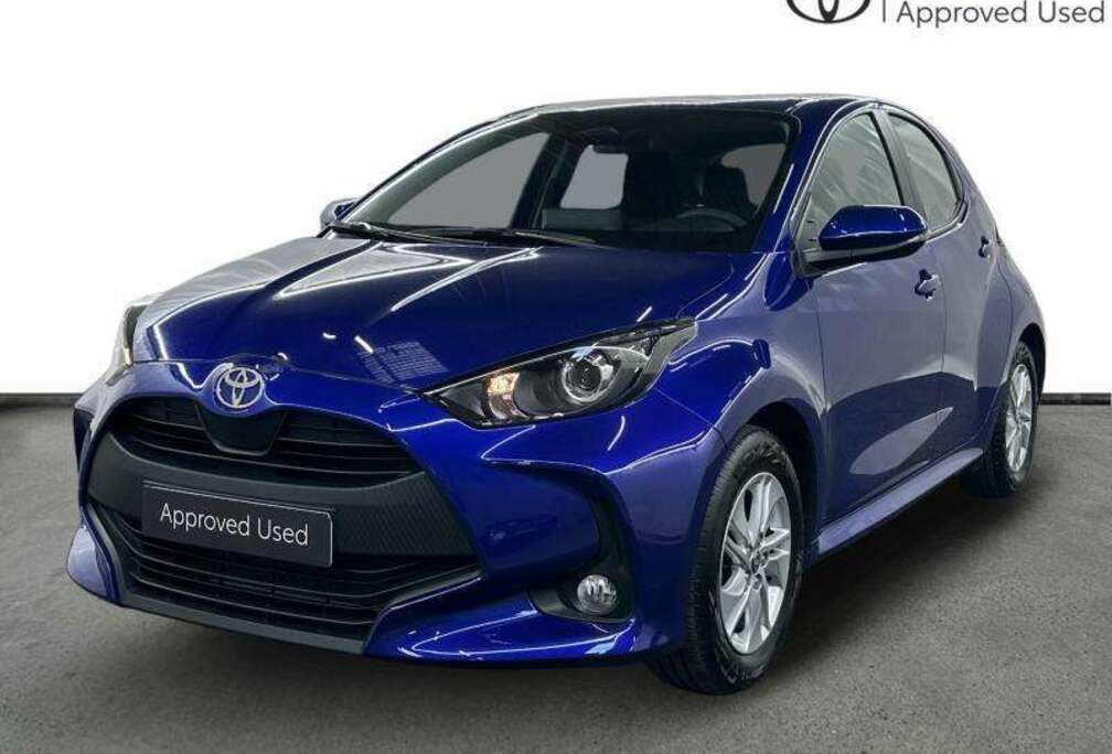 Toyota Dynamic  alu  carplay  camera