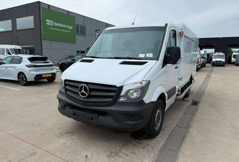 Mercedes-Benz 310 (Stock ID 11363)
