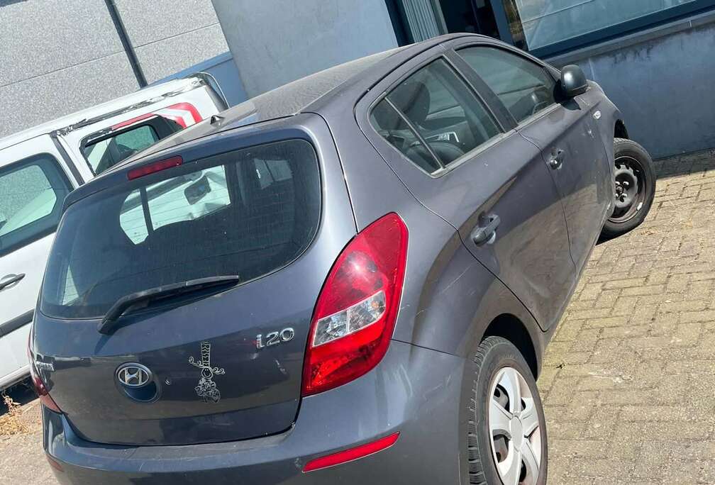 Hyundai 1.2i Comfort