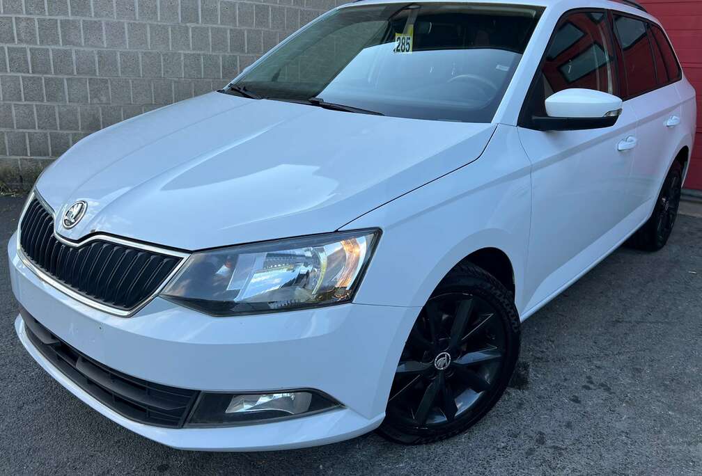 Skoda SW 1.2 TSI Active + CLIM + NAVI
