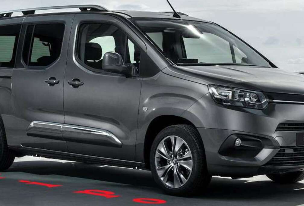 Toyota Proace City Verso LWB 1.2 PureTech Family Family