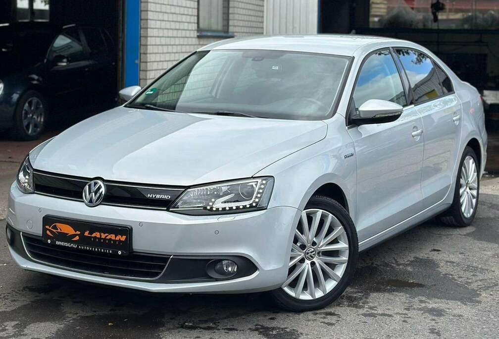 Volkswagen Jetta 1.4 Hybrid DSG Comfortline