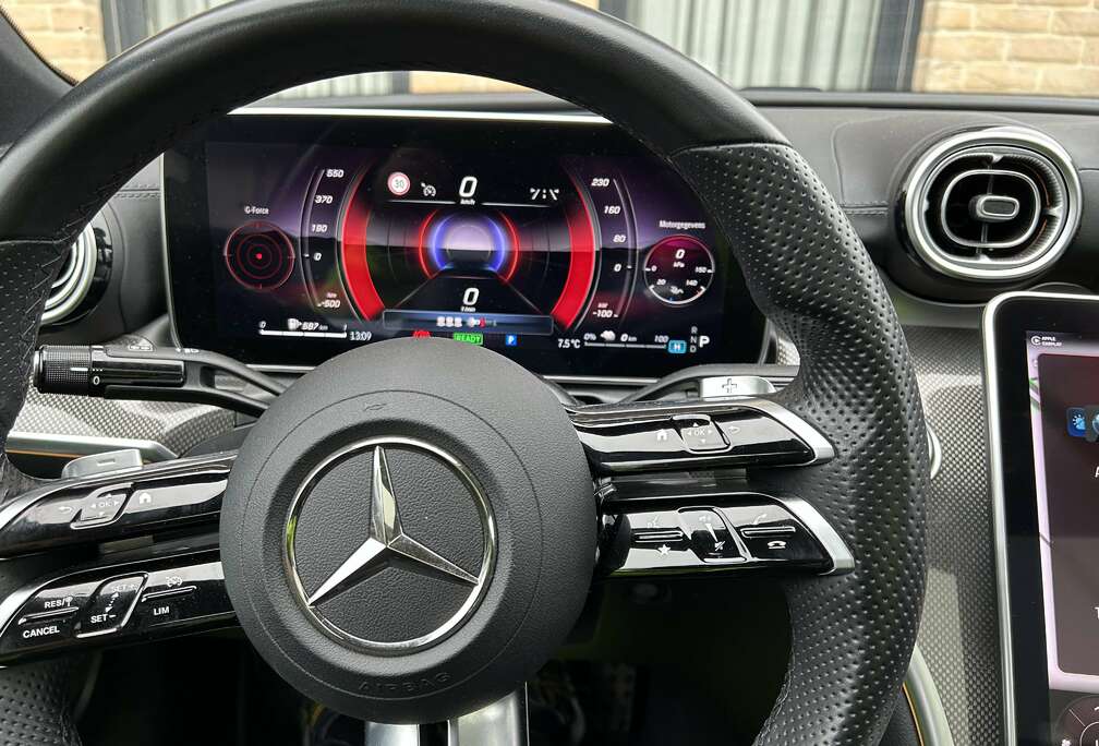 Mercedes-Benz e 9G-TRONIC AMG Line