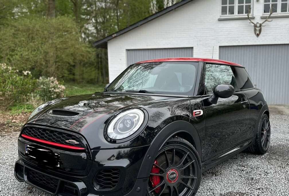 MINI Hatch 3 Portes 231 ch BVA8 Finition JCW Exclusive