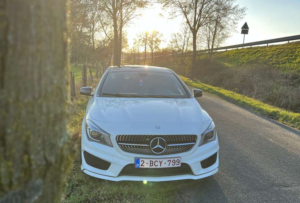 Mercedes-Benz CDI 7G-DCT AMG Line