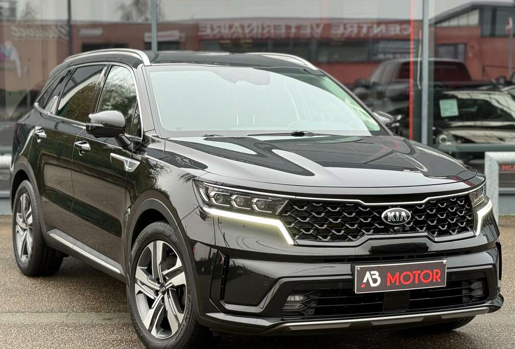 Kia 2.2 CRDi 2WD 7PL GPS ACC CAM360 1RE MAIN FULL